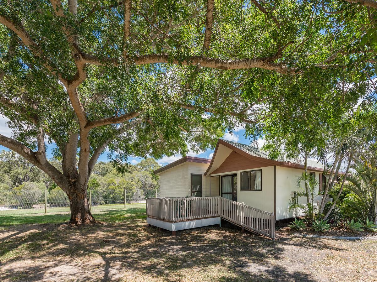 Nrma Woodgate Beach Holiday Park Luaran gambar